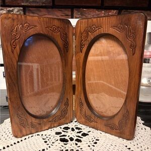 Vintage Elegant Brown Wooden Photo Frame